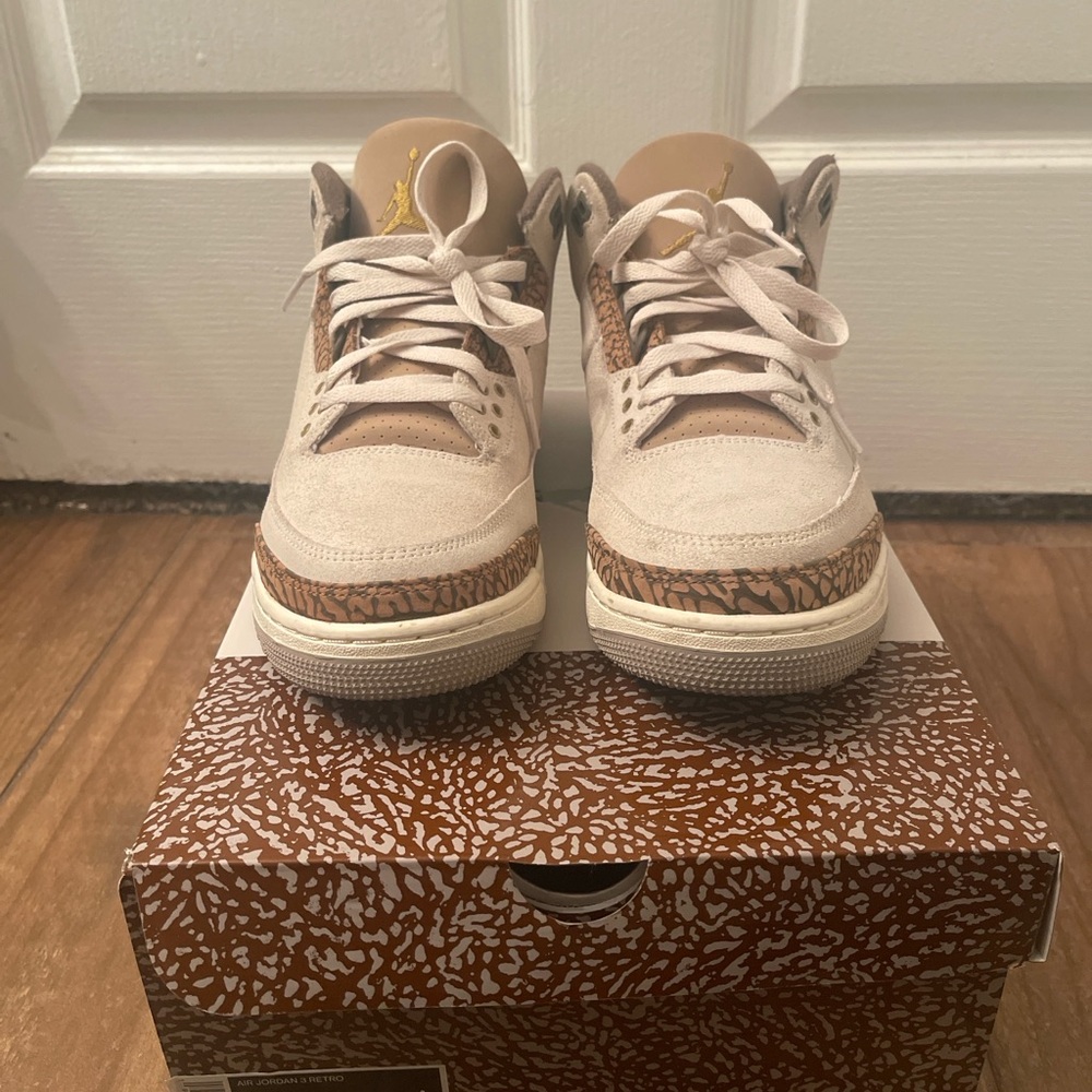 (Size 10.5) Air Jordan 3 Retro ‘Palomino’